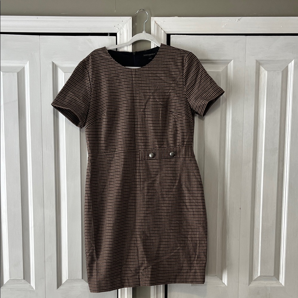 Banana Republic Brown Houndstooth Midi Dress